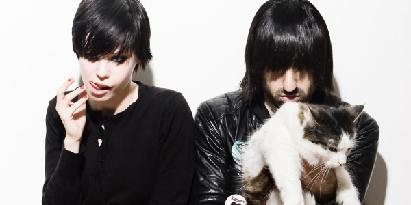 crystal-castles.jpg