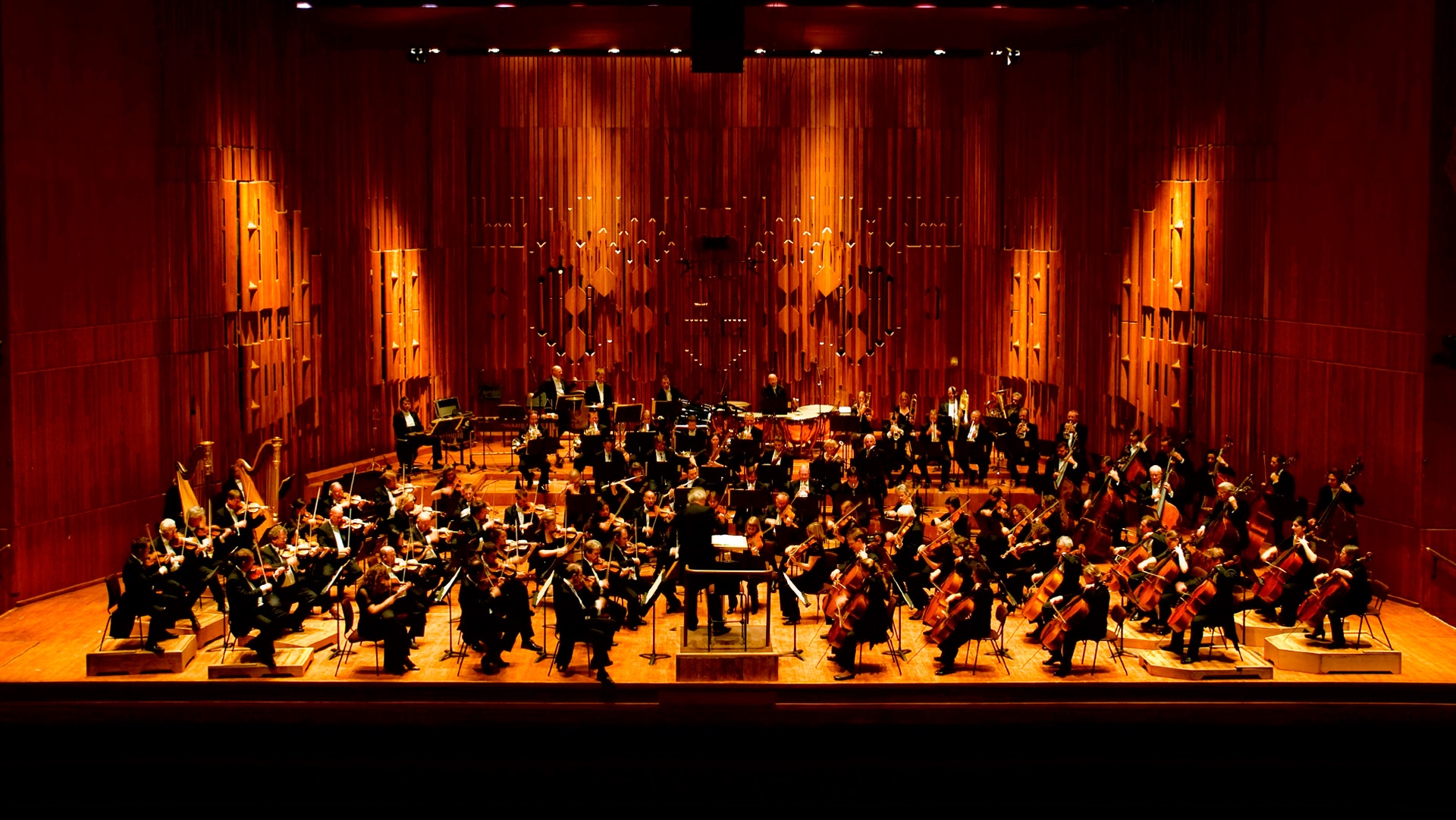 london-symphony-orchestra-51c7000f86f1a.jpeg