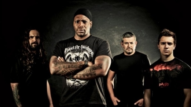 sepultura1.jpg