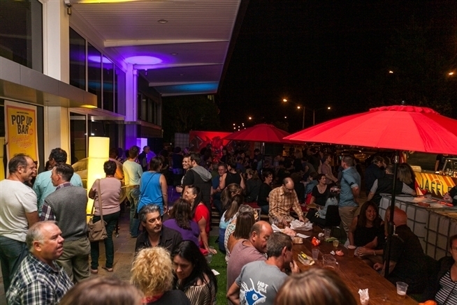 20150227-pop-bar-night-crowd.jpg