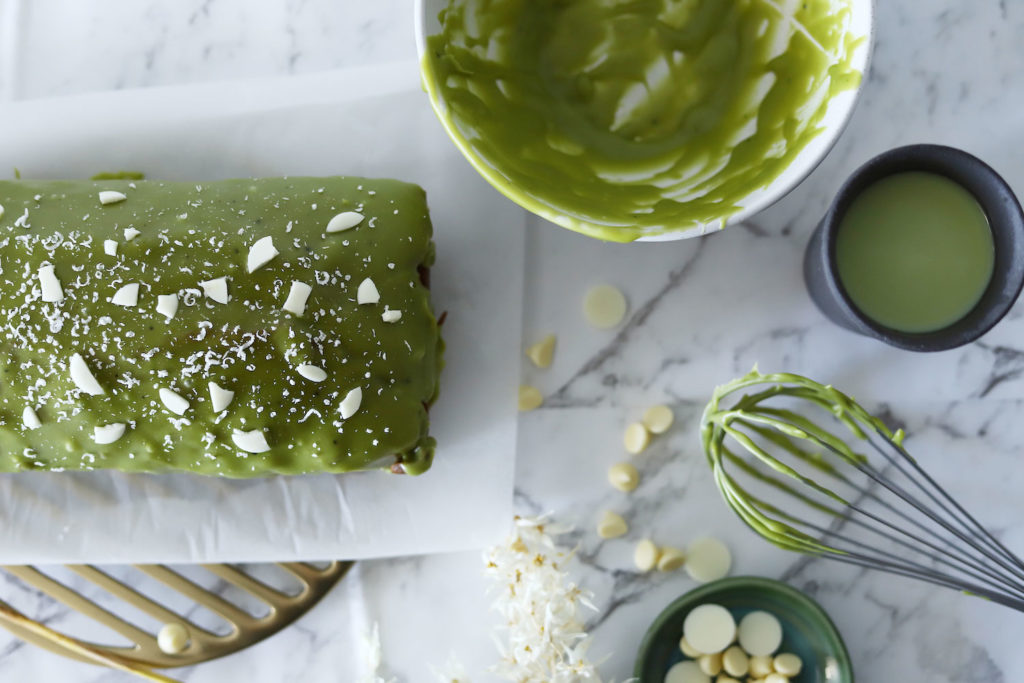 White chocolate matcha tea cake