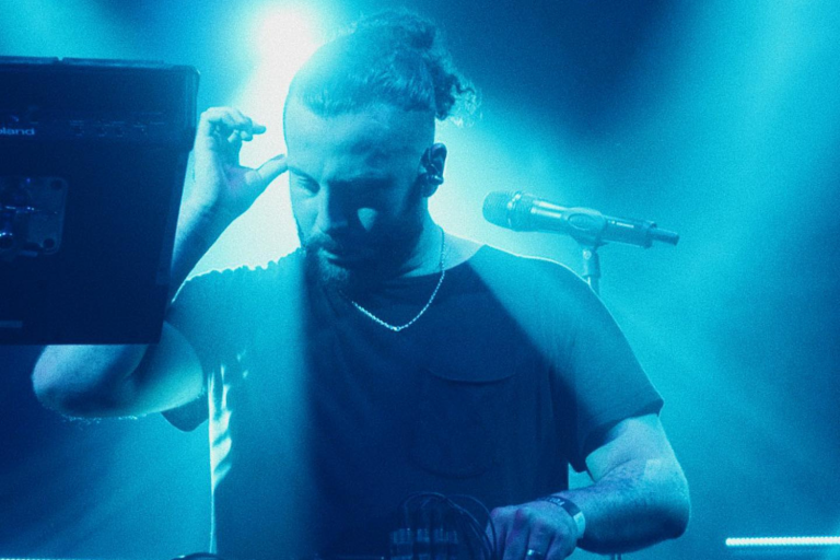 Elderbrook is heading to Australia for two huge shows