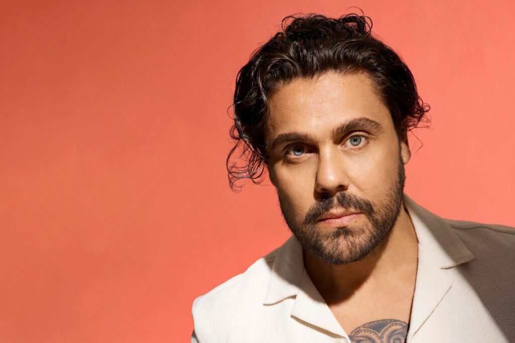 Dan Sultan