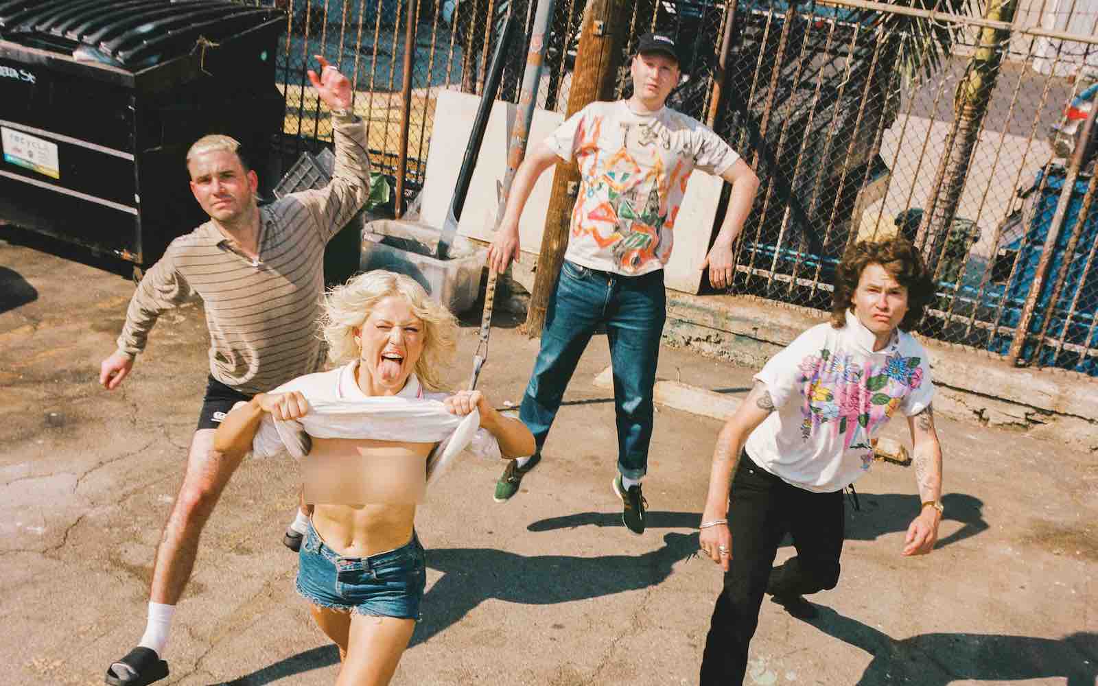 Amyl and the sniffers