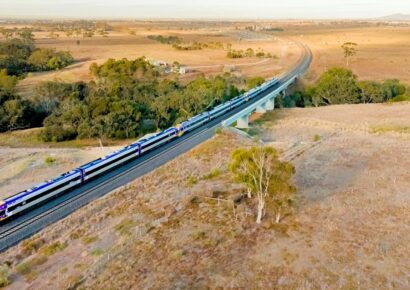 melbourne trains melton line