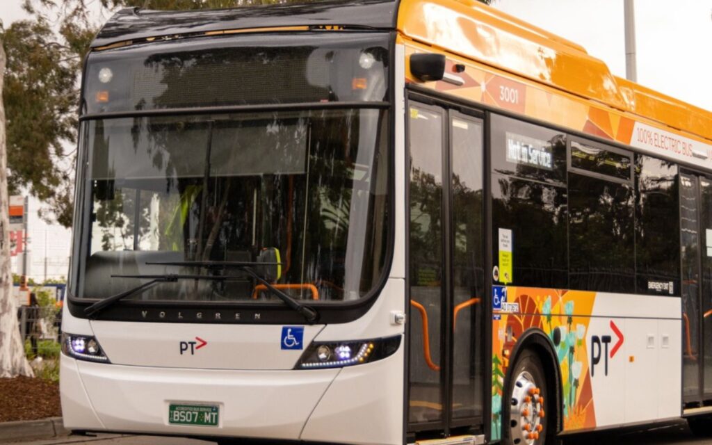 melbourne public transport train lines