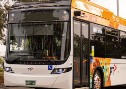 melbourne public transport train lines