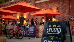 Lightning & Rhinestones Castlemaine