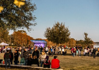 A day party in Coburg on a lake.