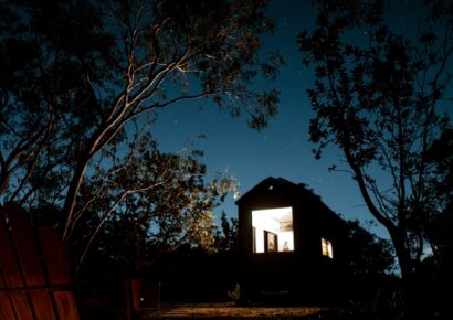 Off-grid cabins